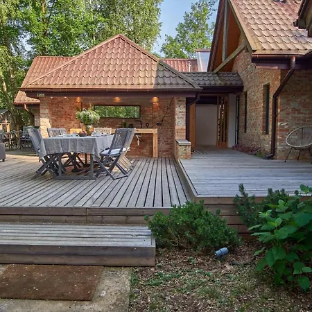 Villa Kamionka Vila Kamionka (Zyrardow)